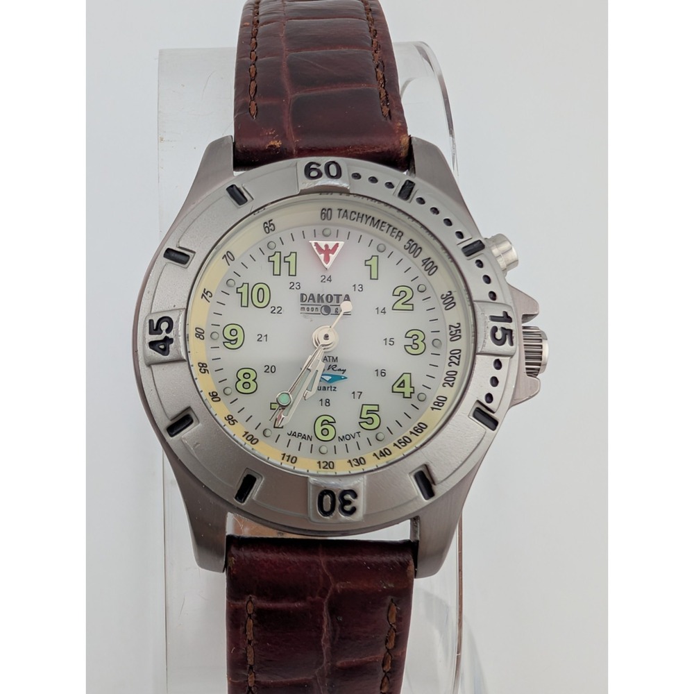 Dakota Moon Glow Stingray Women's Watch 29mm Case Leather Band- New Battery